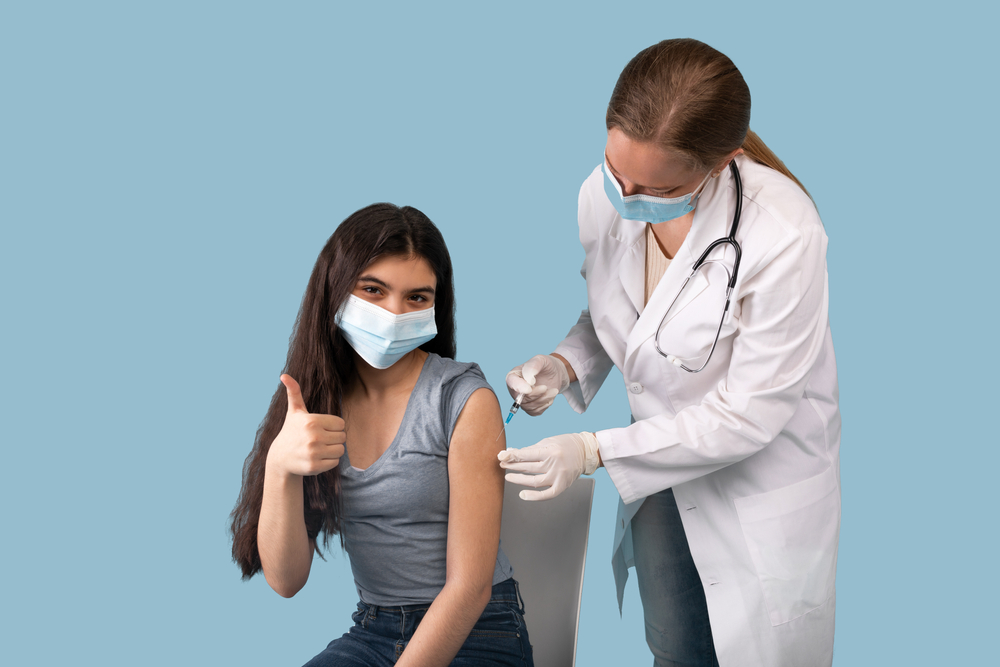 Remaja Mulai Dapat Vaksin Covid-19, Harus Didukung ya Milk Lovers!